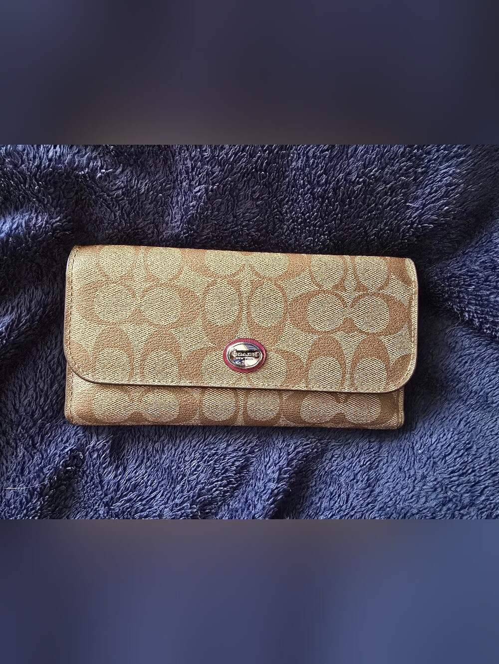 Coach Signature Canvas Continental Wallet in Tan